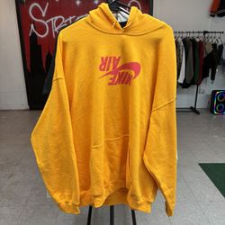 TRAVIS SCOTT JORDAN CACTUS JACK HIGHEST HOODIE GOLD SIZE XXL