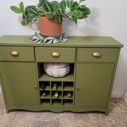 Vintage Hutch