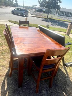 Dining Table Set Complete