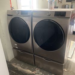 Samsung Gold FrontLoad Washer Dryer Set 