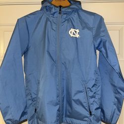 Kids sz M UNC Windbreaker/rain jacket 