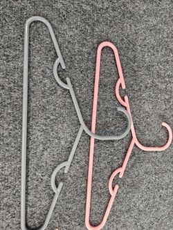 Kids hangers (pink & gray) 21 for $10