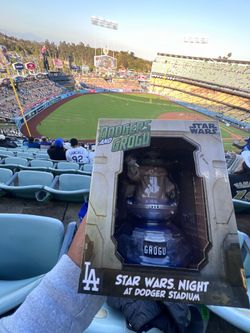 Dodger Grogu bobblehead