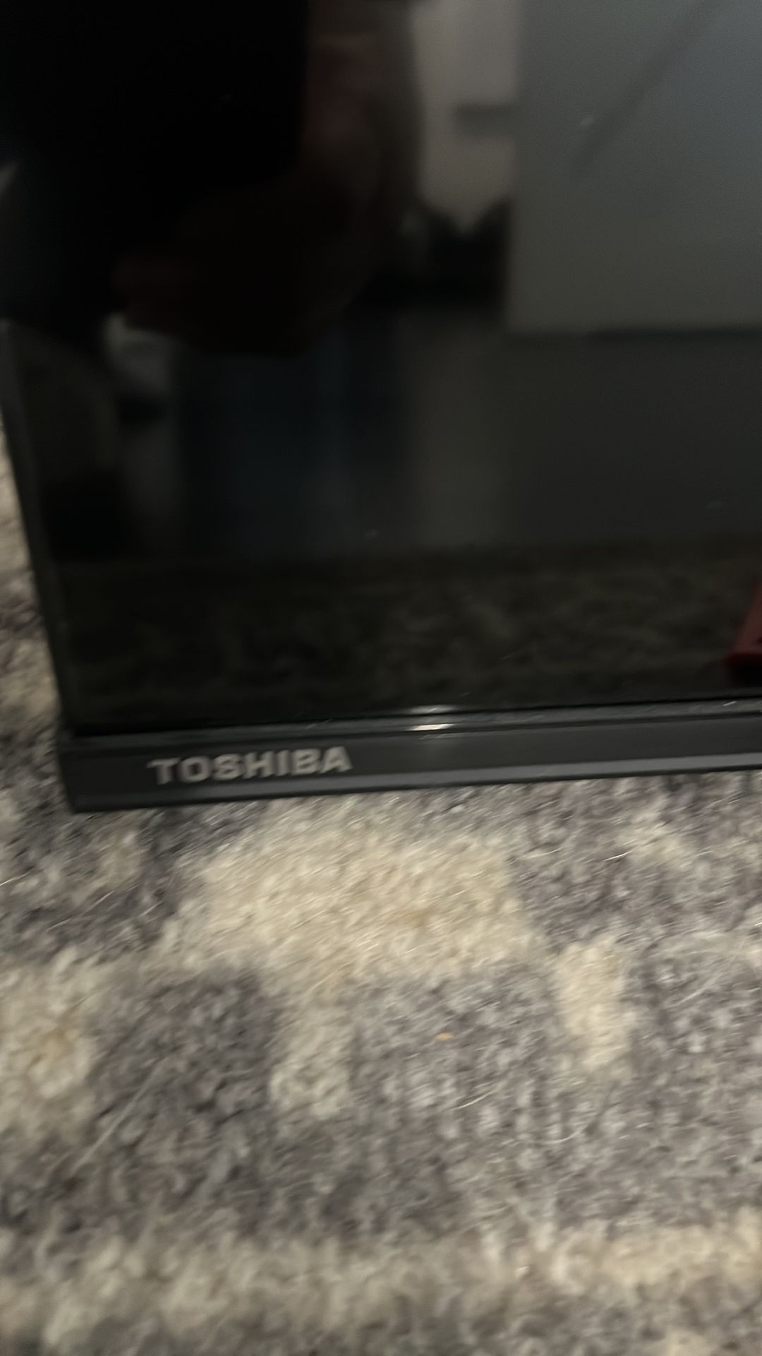 43” Toshiba LED TV w/Firestick