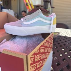 Vans 
