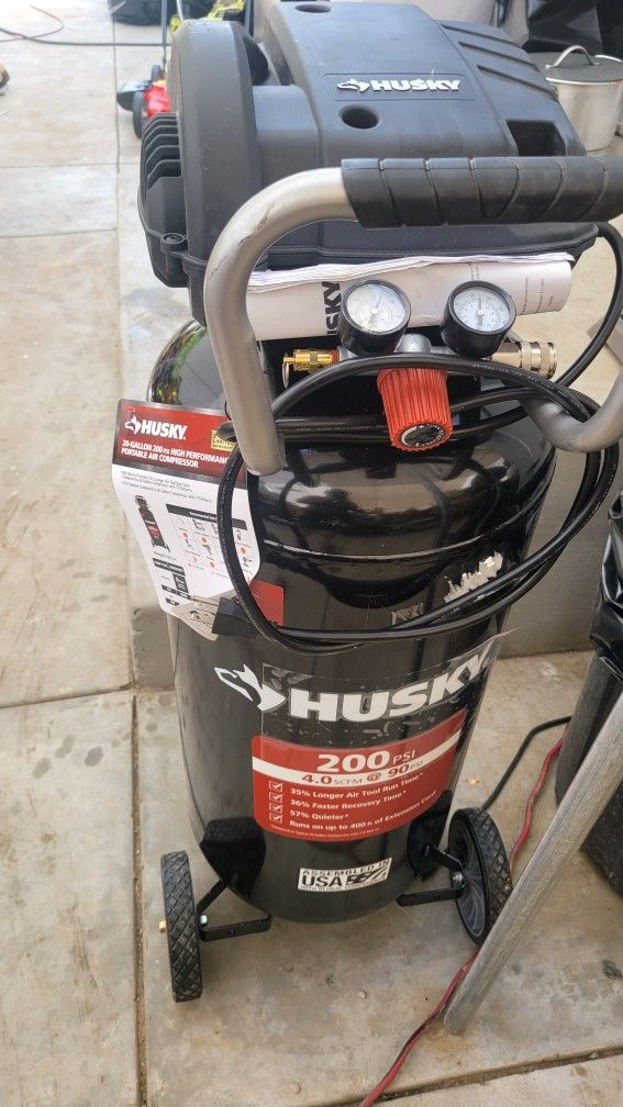 Compresor Husky 20 Galones for Sale in Bakersfield, CA OfferUp