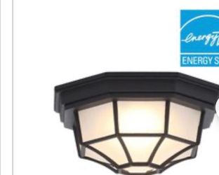 Light fixture