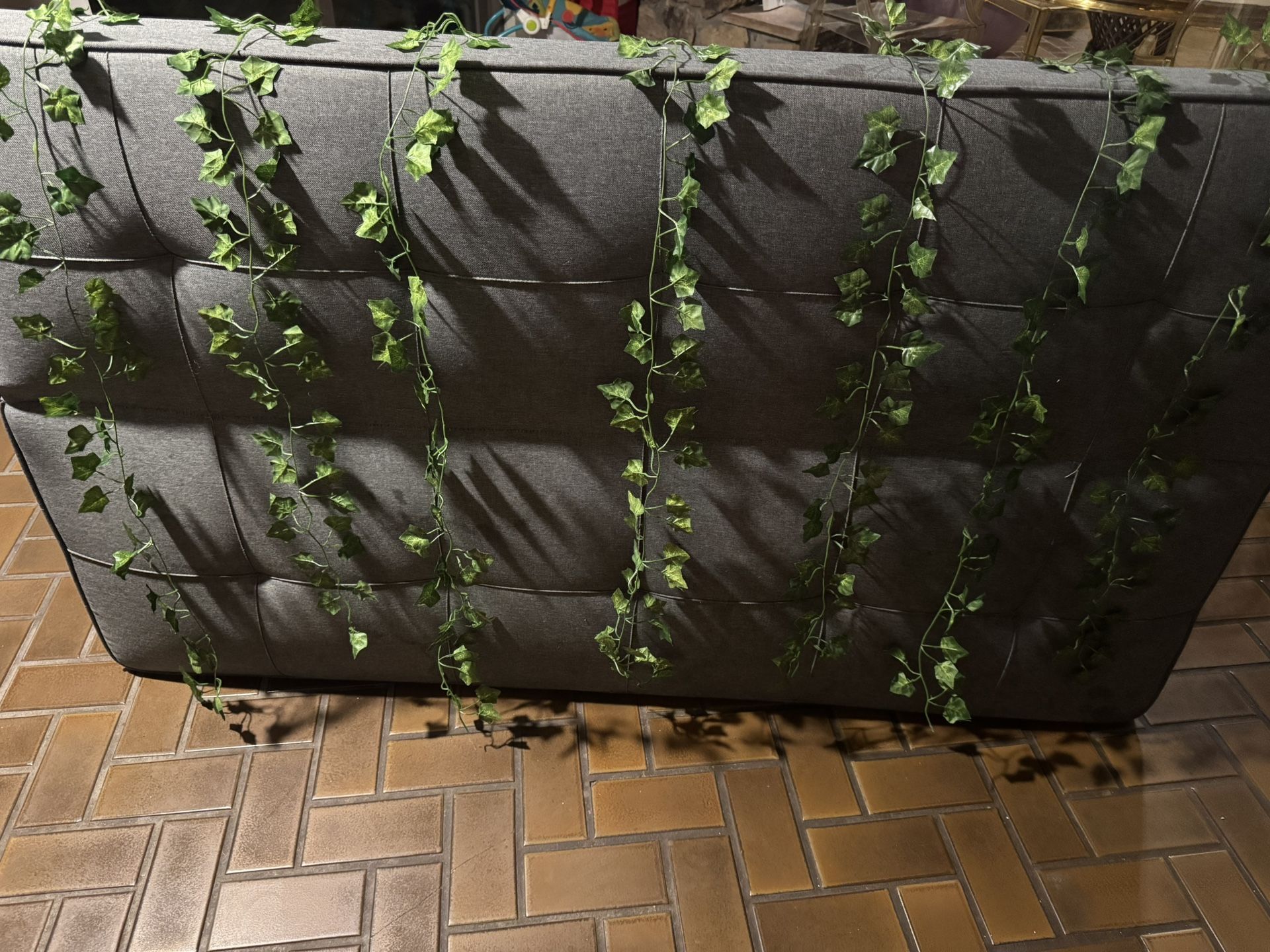 7 Green Ivy Vines Decor