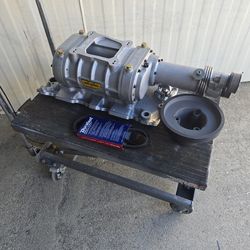 Sbc weiand 142 blower setup