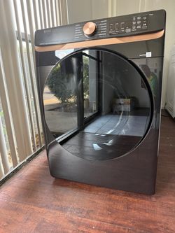 Samsung 7.5 Cu. Ft. Smart Gas Dryer – DVG50BG8300V