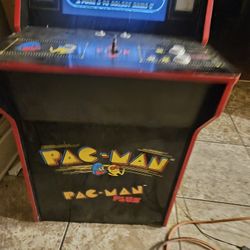 Pac-man Arcade Machine 