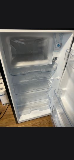 Small refrigerator