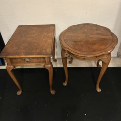 PRISTINE LIKE NEW HIGH-QUALITY HEKMAN SOLID OAK VINTAGE END TABLES WITH DRAWER AND TABLE PULL OUT CAN DELIVER LOCAL IF NEEDED