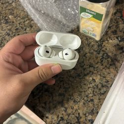 Apple AirPods Pro 2 