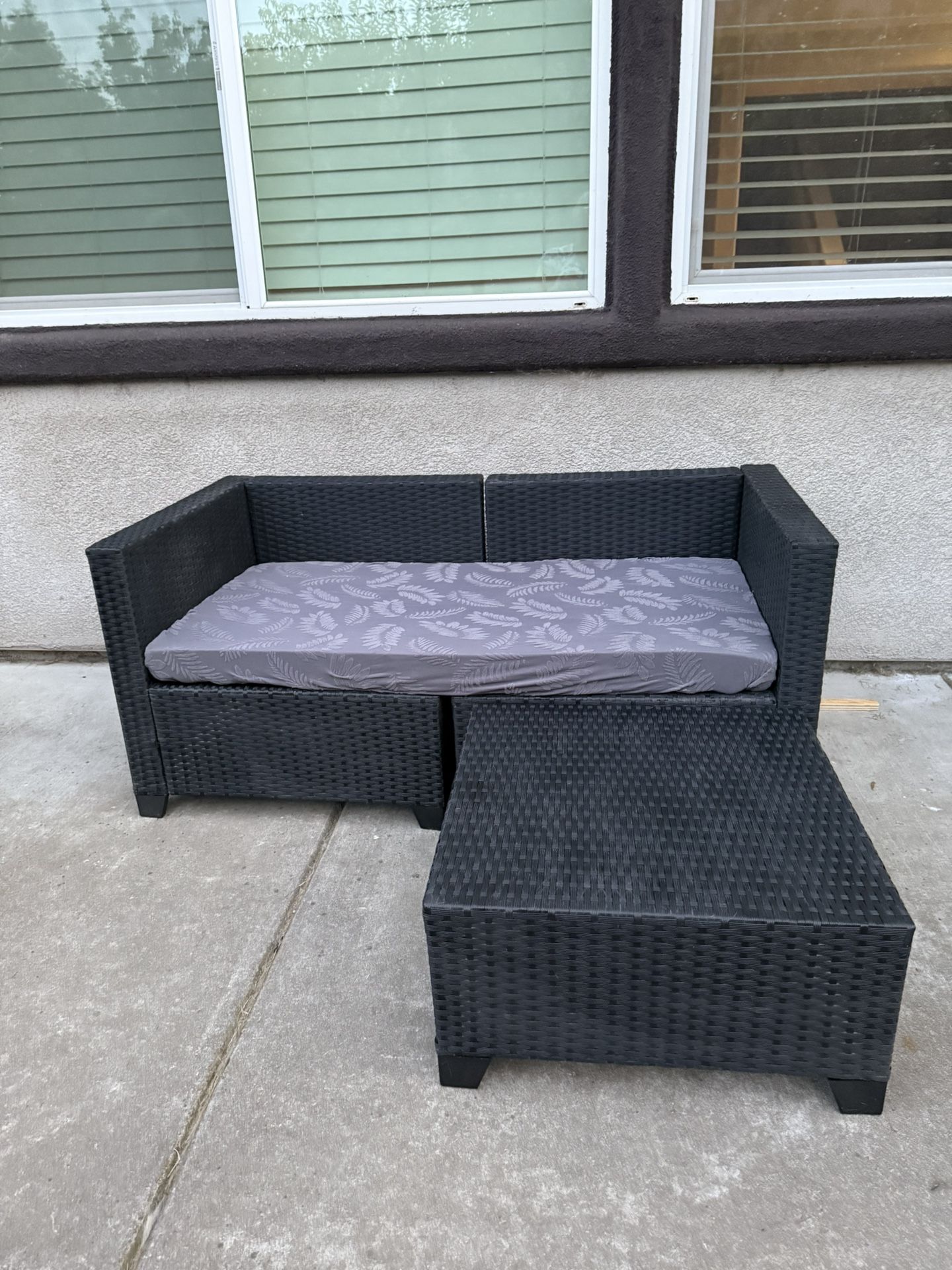 Patio Loveseat And Ottoman