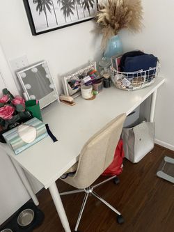 White Desk
