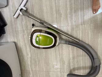 Free Vacuum cleaner