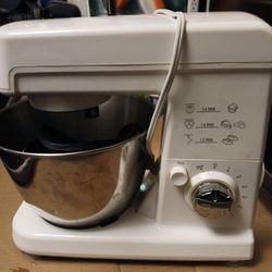 Hamilton Beach Multispeed Mixer