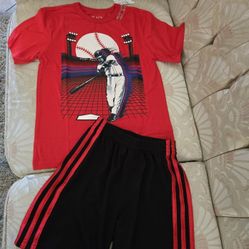 Boy's ADIDAS Short And Tee Set Size 6