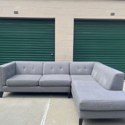  Jonathan Louis Signature Sectional Couch *Delivery Available*