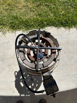 Burner with base