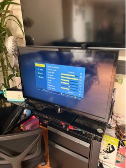 Panasonic 32” LCD TV