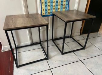 End tables (2)