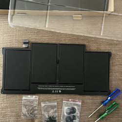 Apple MacBook Replacement Battery NEW IN BOX