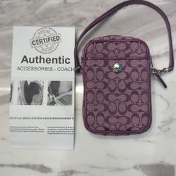 Coach Wristlet Monogram COA