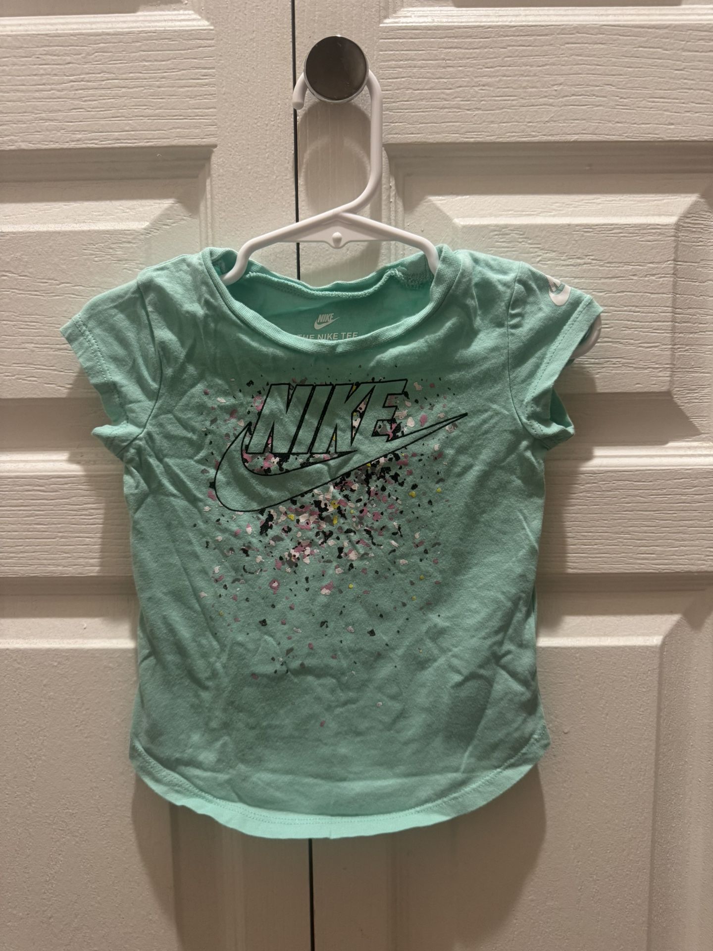 Toddler Girls Nike Shirt