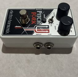delay reverb pedal Keeley Caverns Reverb Delay v2 Black Sparkle – Black Bobbin main image 1