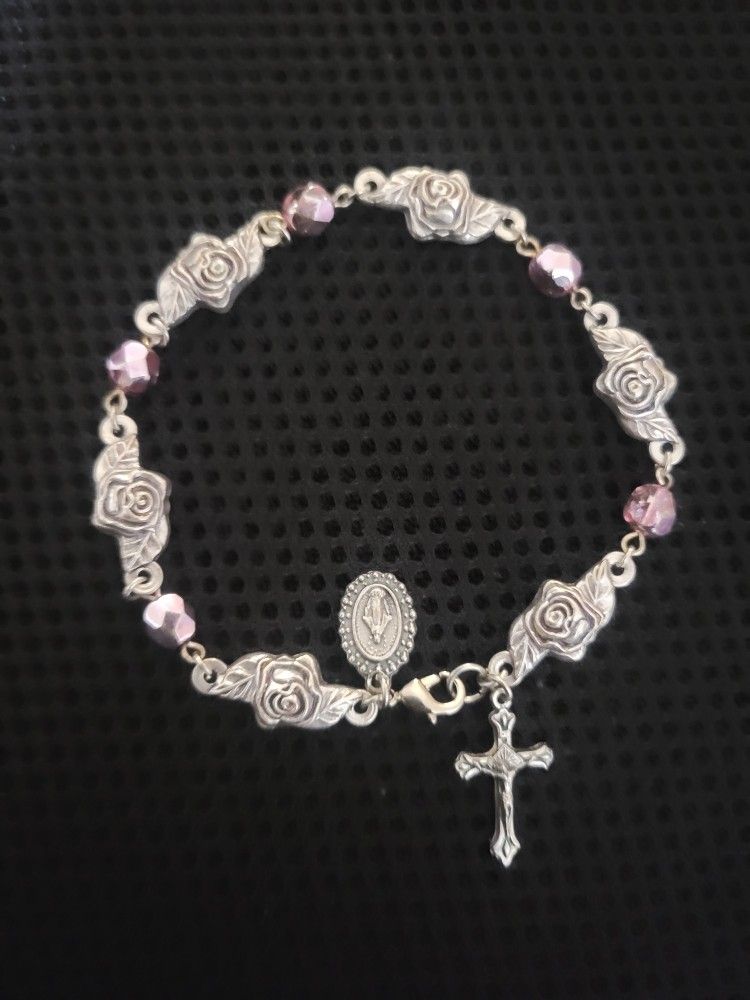 New Religious Theme Rosary Style Pink And Silver Bracelet With Roses And Cross Charm! Must See!