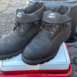 Timberland Roll-Top boots (Black)