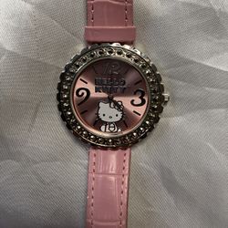WACTH  HELLO  KITTY
