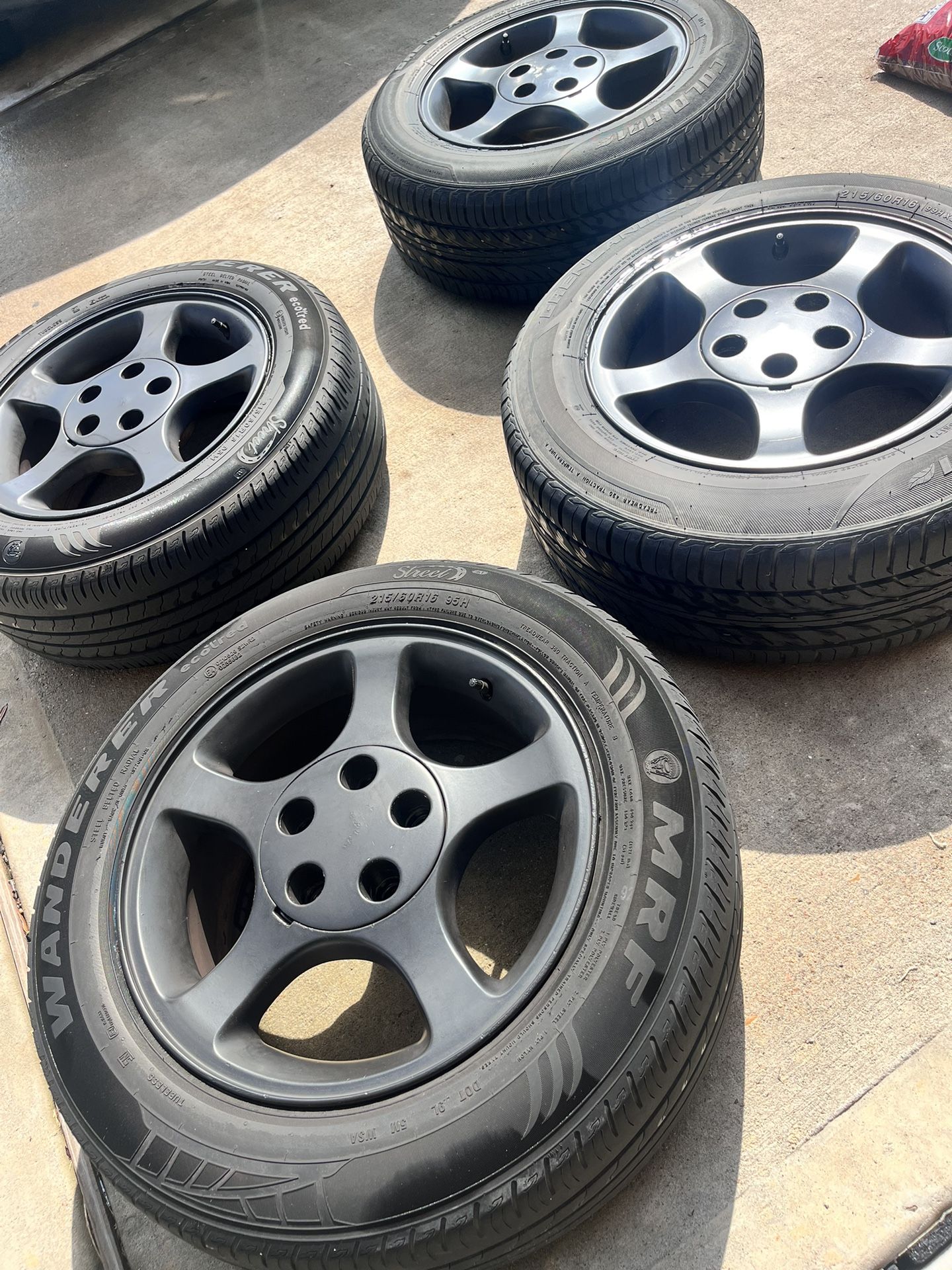 99-04 Mustang Wheels And Tires