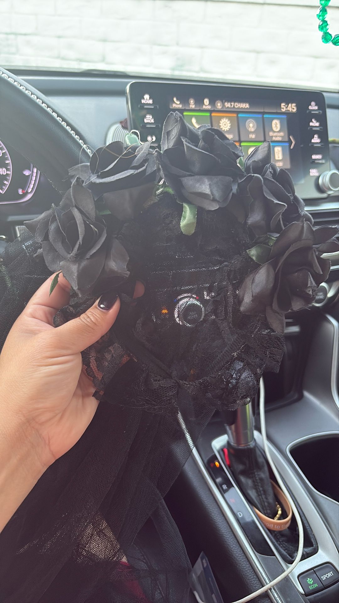 Veil With Black Roses