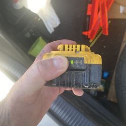 Dewalt 20v -5 Battery