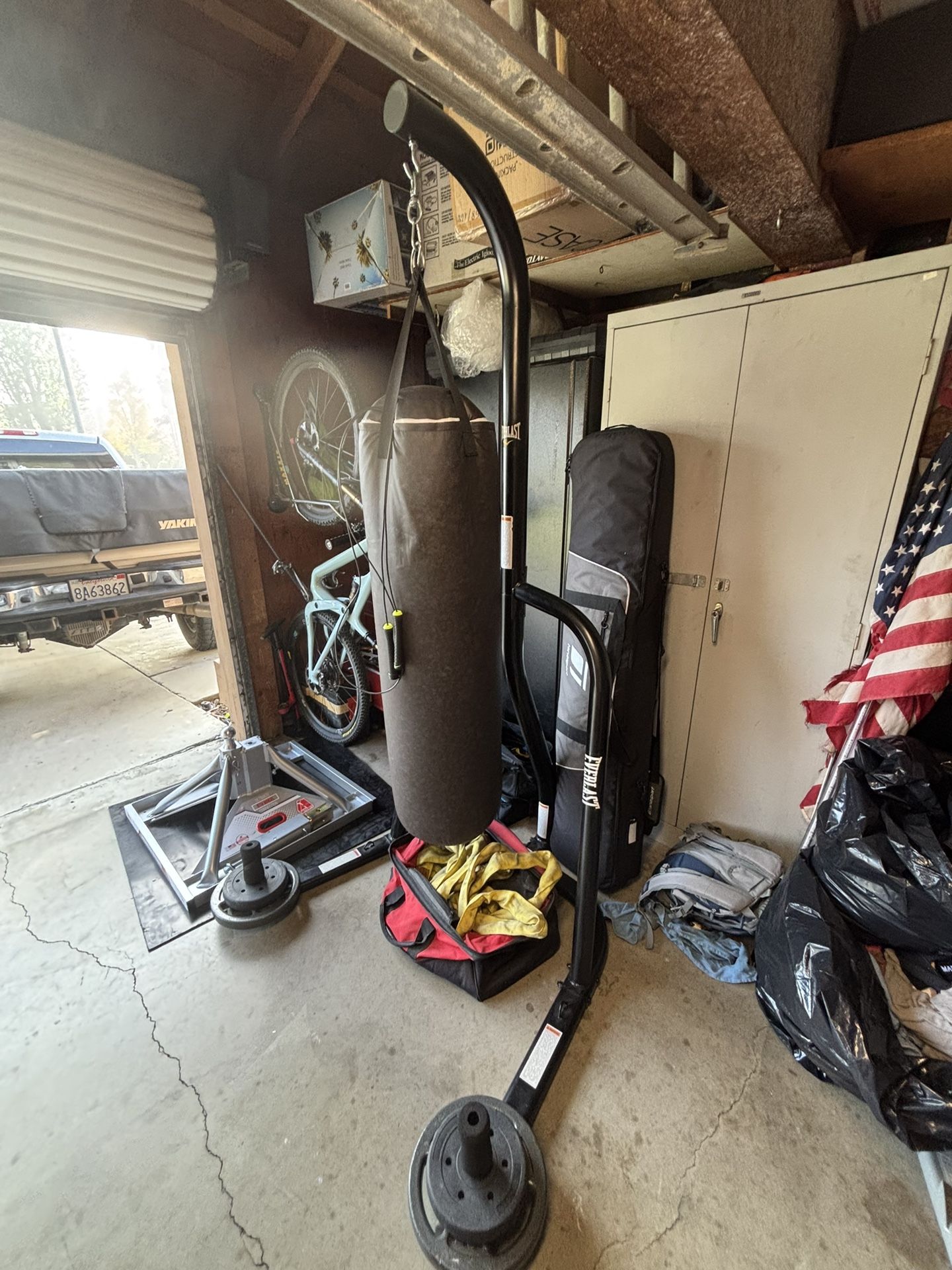 Everlast Bag Stand