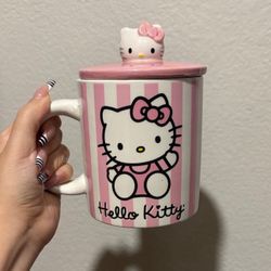 Hello Kitty Sanrio Pink Mug with Lid