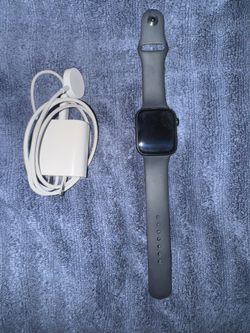 Apple Watch Series SE