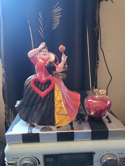 Queen of Hearts Figurine.