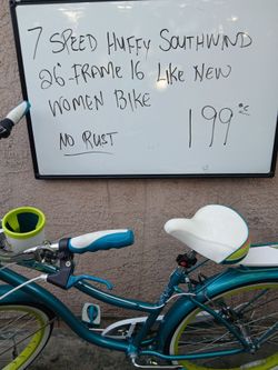 Huffy Southwind 7-Speed Women's Cruiser Bike 26"