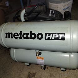 Metabo HPT Air Compressor 