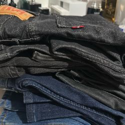 Levi Jean Diff Sizes 
