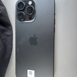 iPhone 15 Pro Max New Unlocked 