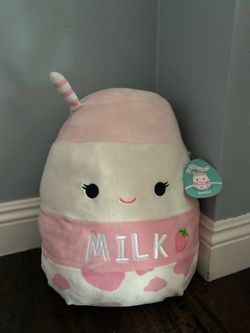 Amelie Squishmallow 16”