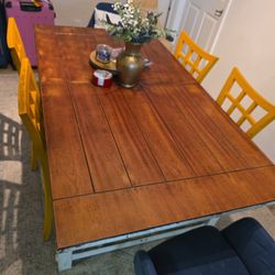 Dinning table