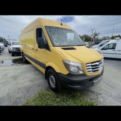 2014 Mercedes Benz Sprinters Low Mile Clean Title
