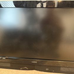 Vizio 32” Flat Screen TV 