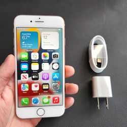 iPhone 8 - UNLOCKED - Like New 